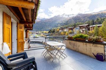 Gîte pour 4 personnes, avec terrasse dans Val-Cenis