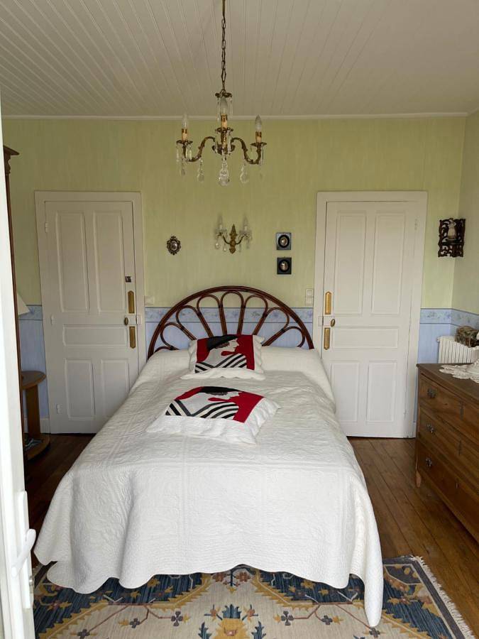 Chambre d’hôte pour 2 personnes, avec Terrasse ainsi que Jardin et Vue