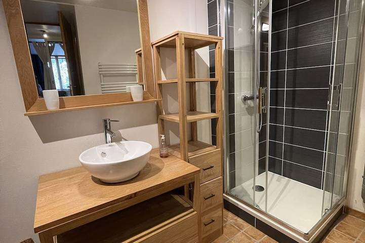 Gîte pour 6 personnes, avec balcon dans Office De Tourisme De Flumet - 4