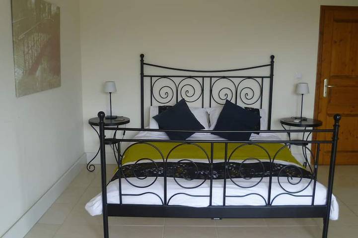 Location de vacances pour 7 personnes, avec terrasse et jardin à Parcent - 4