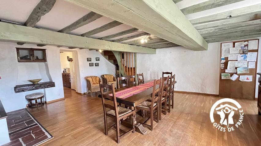 Gîte pour 10 personnes, avec Terrasse et Jardin à Prunet-et-Belpuig