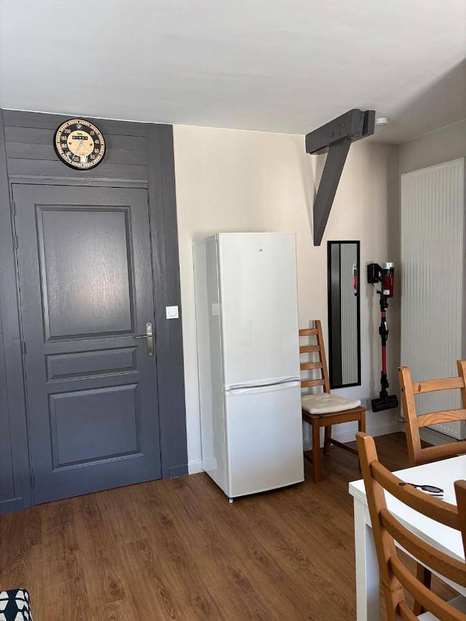 Petite maison privée de 33m2 Beaucouzé avec étang in Beaucouzé, Vallée de la Loire