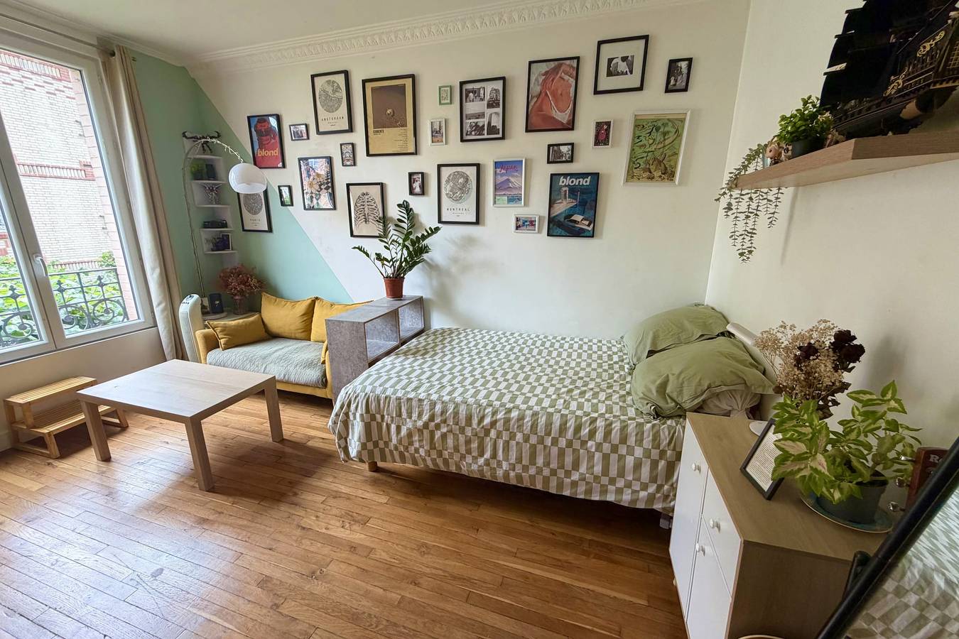 Studio entier, Studio cosy proche Paris 15, Parc Expo & Tram T2 in Issy-les-Moulineaux, Hauts-de-Seine
