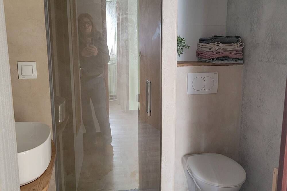 Entire apartment, Leauma apartment in Guillestre, Briançon region