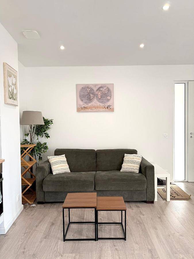 Gîte pour 4 personnes, avec balcon à Ambarès-et-Lagrave - 2