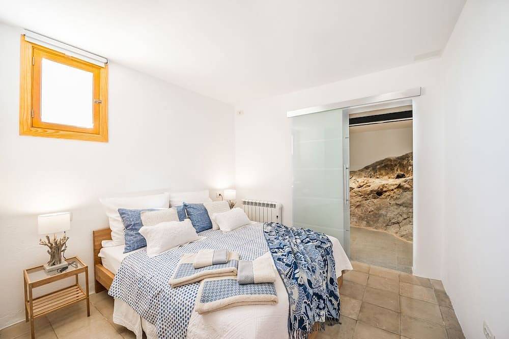 Mallorquinischens Haus oberhalb Palmas mit großartigem Meerblick in Genova, Palma