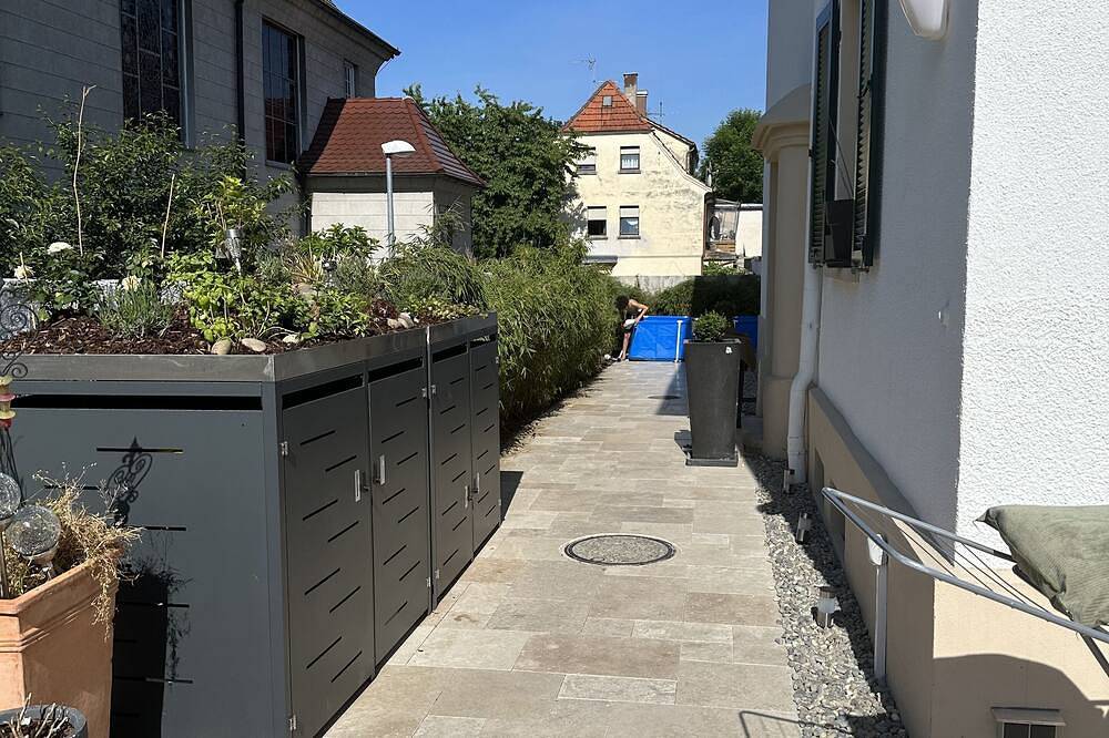Großes Stadthaus mit Zigarrenzimmer und Garten in Feuerbach, Stuttgart