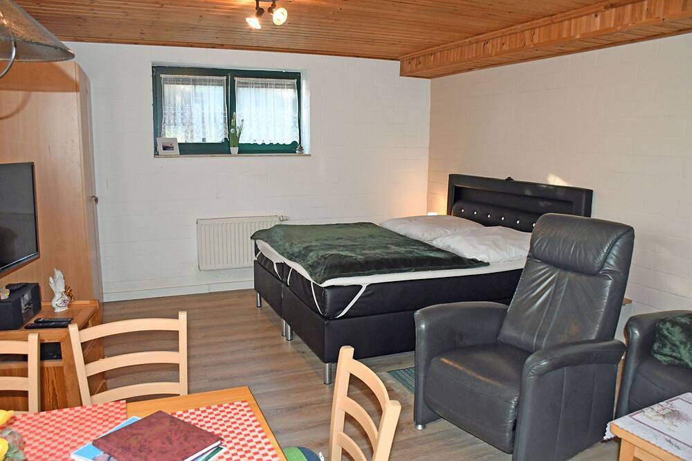 Ganze Wohnung, Ferienwohnung Zudar auf Rügen in Halbinsel Zudar, Garz/Rügen
