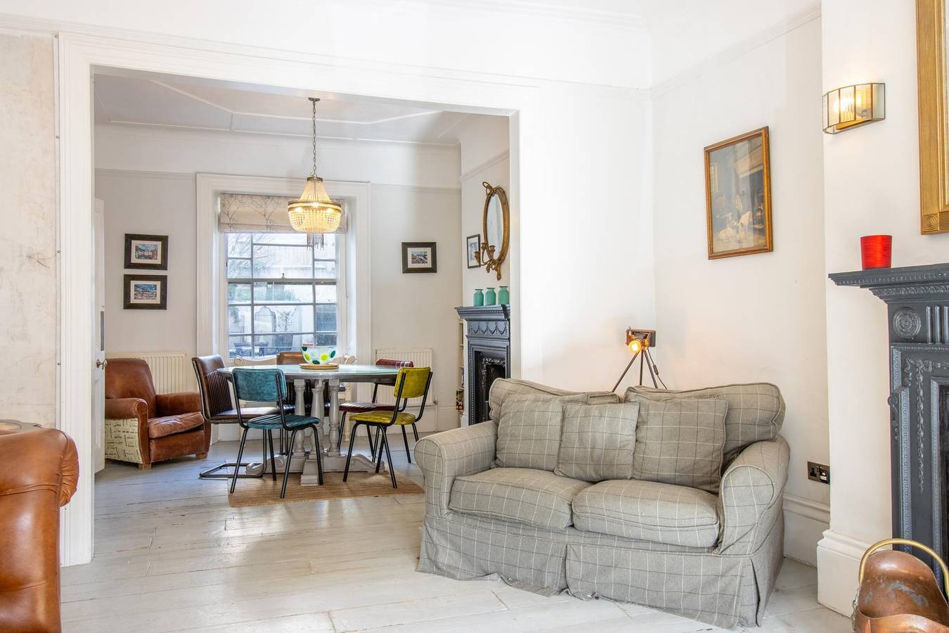 Spacious Seaside Home with Cinema Room - Pass the Keys in Hastings, Sussex Oriental