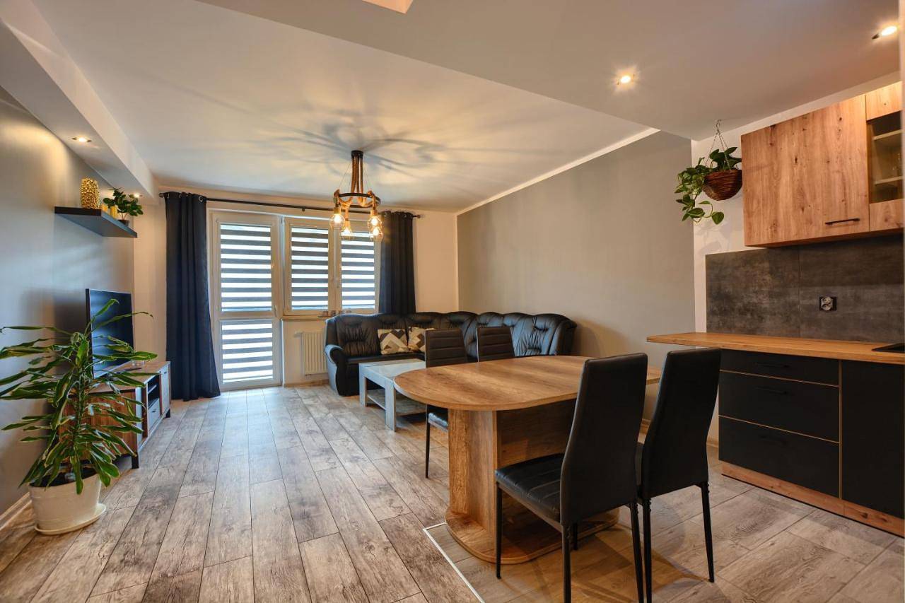 Cały apartament, Two-Bedroom Apartment in Ustrzyki Dolne, Karpaty (Polska)
