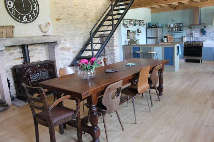 Location de vacances pour 2 personnes, avec jardin et vue à Villy-le-Moutier