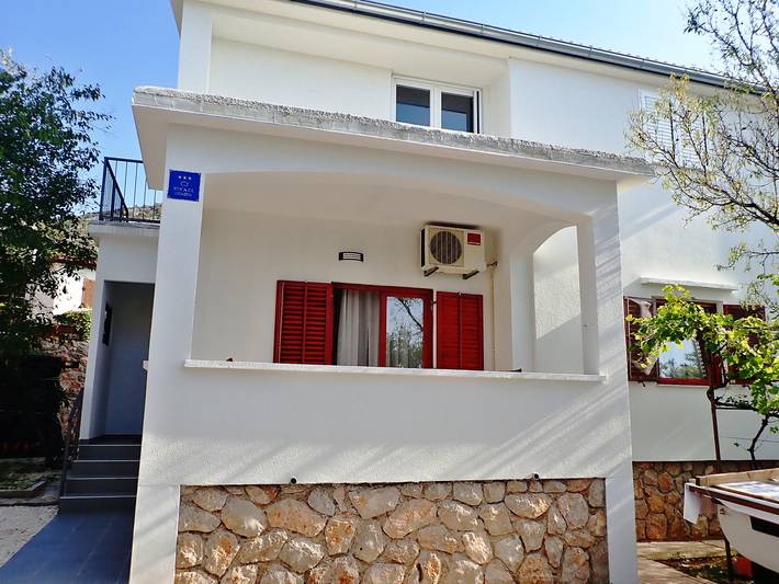 Ferienwohnung für 5 Personen, mit Garten in Starigrad Paklenica - 4