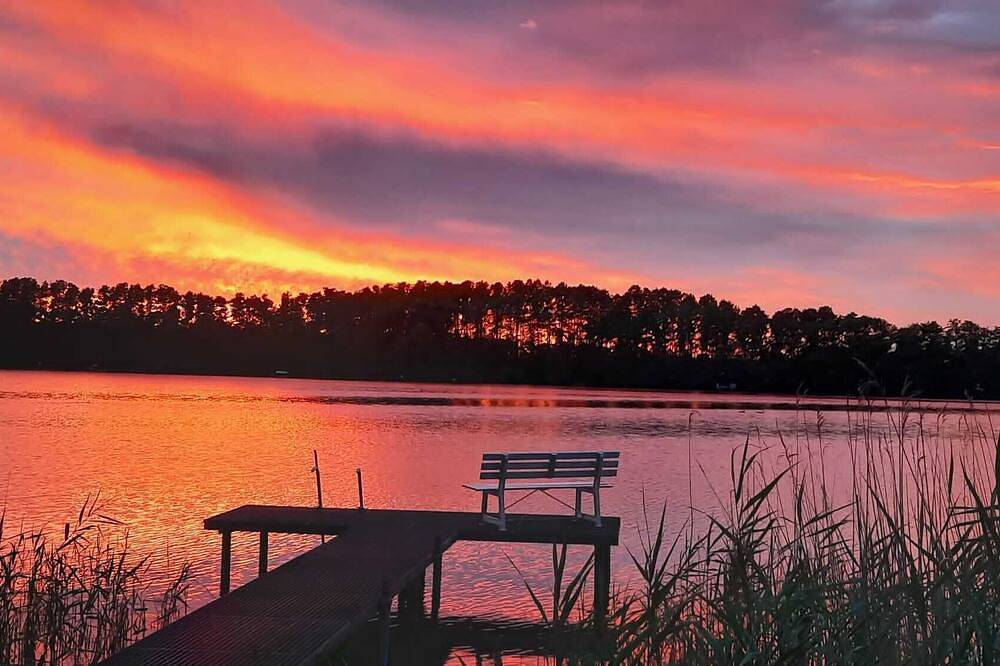Ferienhaus 75 m² am See mit privatem Steg, bei Berlin in Zühlsdorf, Mühlenbecker Land