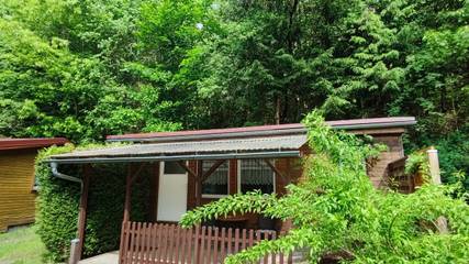 Bungalow für 2 Personen, mit Terrasse, kinderfreundlich im Thüringer Wald