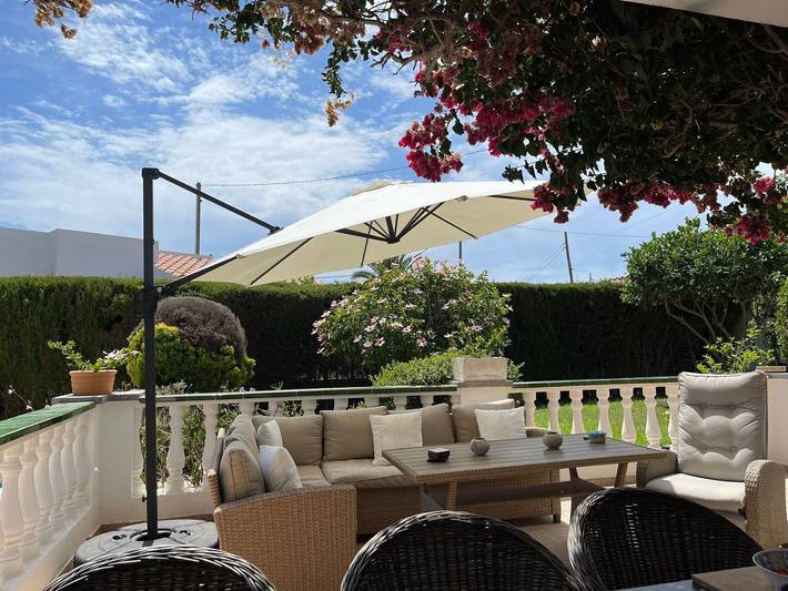 Chalet 'Villa Jones' con piscina privada, jardín, terraza y Wi-Fi in Cala en Porter, Municipio de Alaior