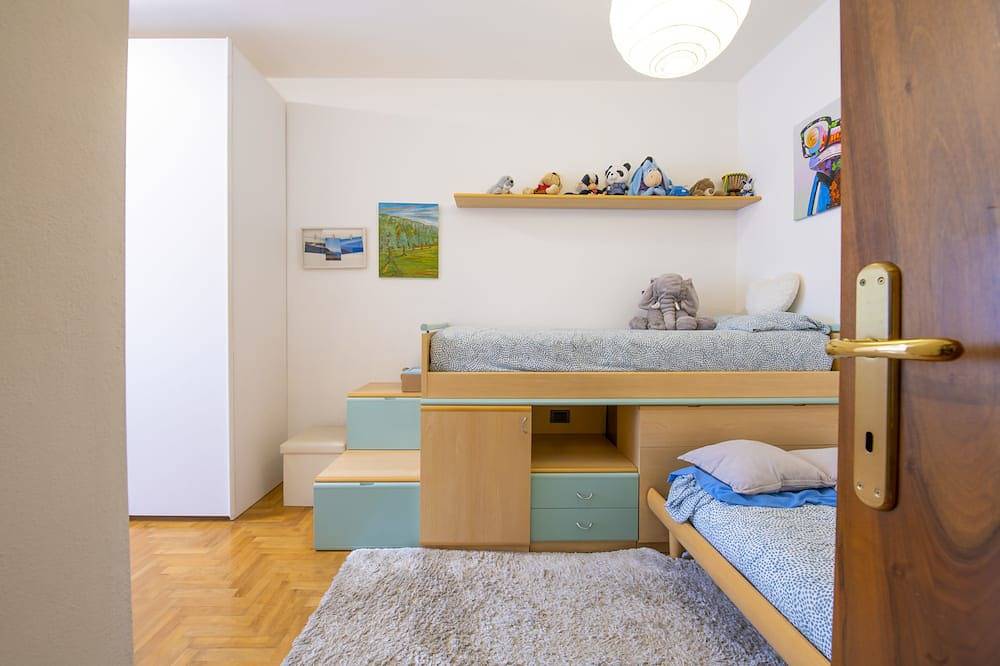 La Casa Rossa - tra lago e montagna in Costermano, Gardasee-Berge