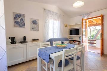 Casa Vacanza per 4 Persone in Valledoria, Provincia di Sassari, Foto 1