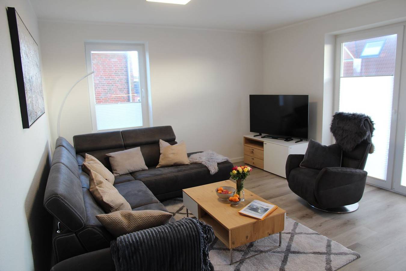 Apartamento entero, Hochwertig renovierte Ferienwohnung mit Fahrstuhl in Norddeich in Strand Norddeich, Norddeich