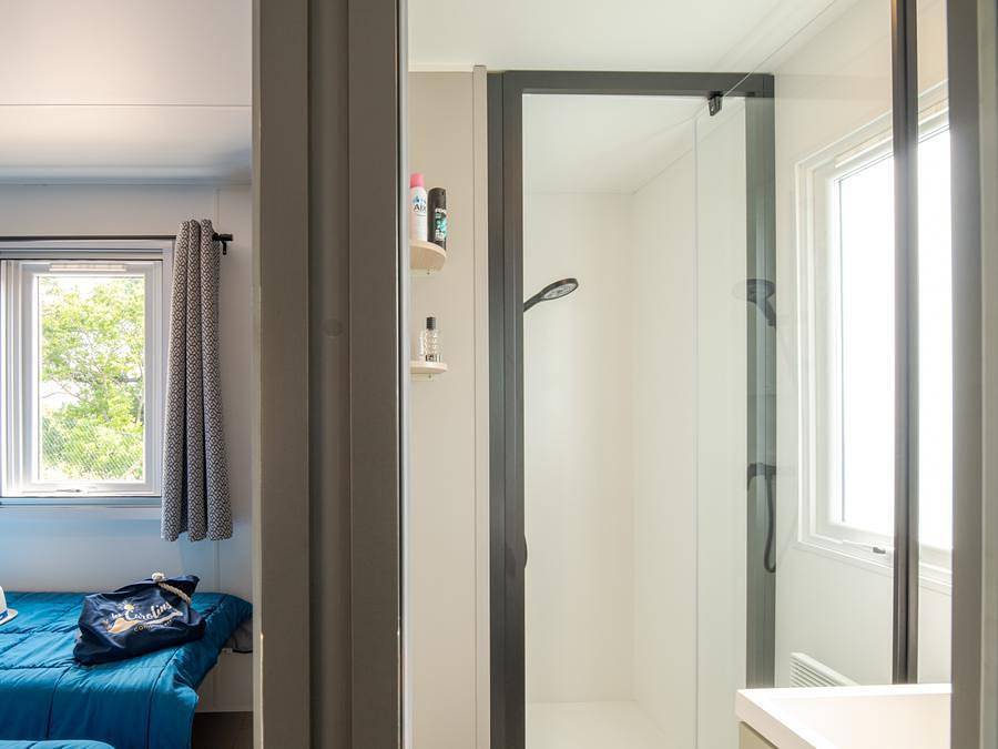 Camping Les Carolins - Mobilheim 4 personen - Confort - 30 m² - 2 Zimmer - Blick auf die Düne in Port-Bail-sur-Mer, Côte de la Déroute