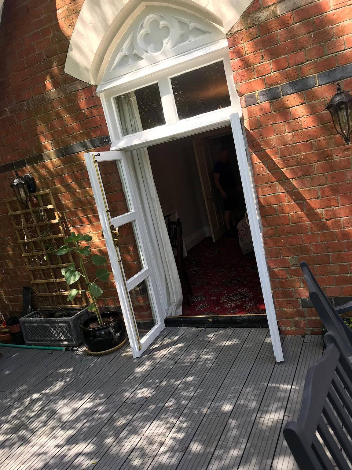 Entire holiday apartment, Beautiful Garden Double Room with private Access in Rostrevor, County Down