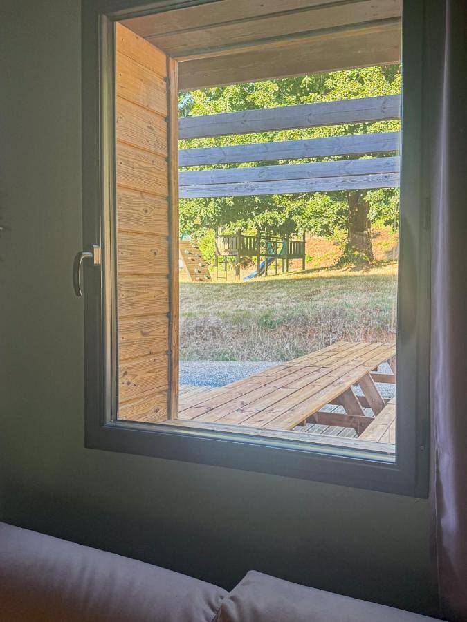 Location de vacances pour 10 personnes, avec piscine et jardin à La Gripperie-Saint-Symphorien - 3