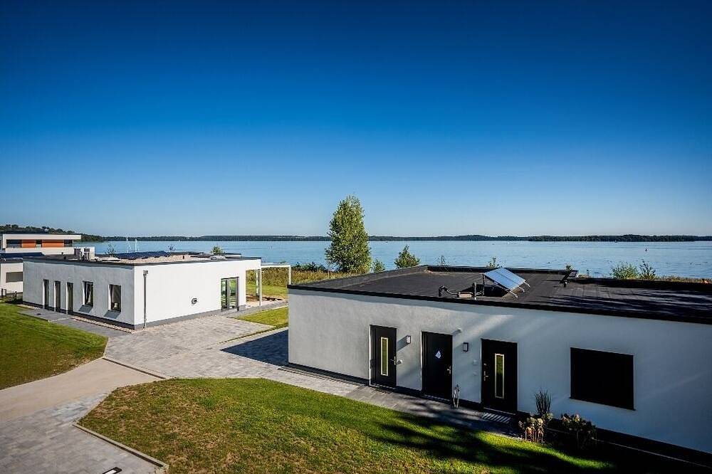 Ganze Wohnung, Seeblick mit stilvoller Einrichtung in Schwerin, Schweriner See