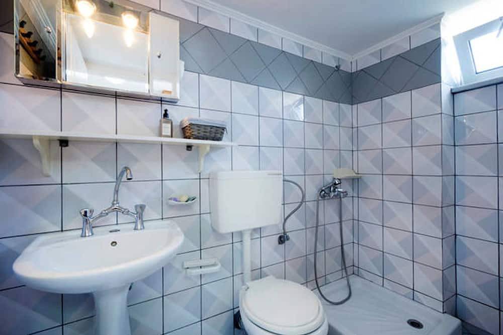 Apartamento entero, Estudio Con Vistas Al Mar, Al Lado De La Playa, Naturaleza Alrededor, Cerca De La Autopista in Region de Chania