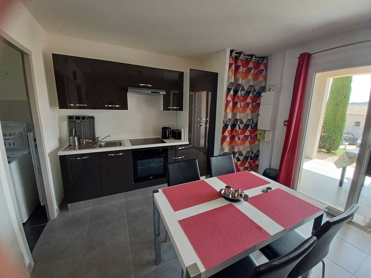 Appartement „Résidence Château Saint Martin“ mit Balkon, Wlan und Klimaanlage in Saint-Martin-d'Ardèche, Gorges de l’Ardèche