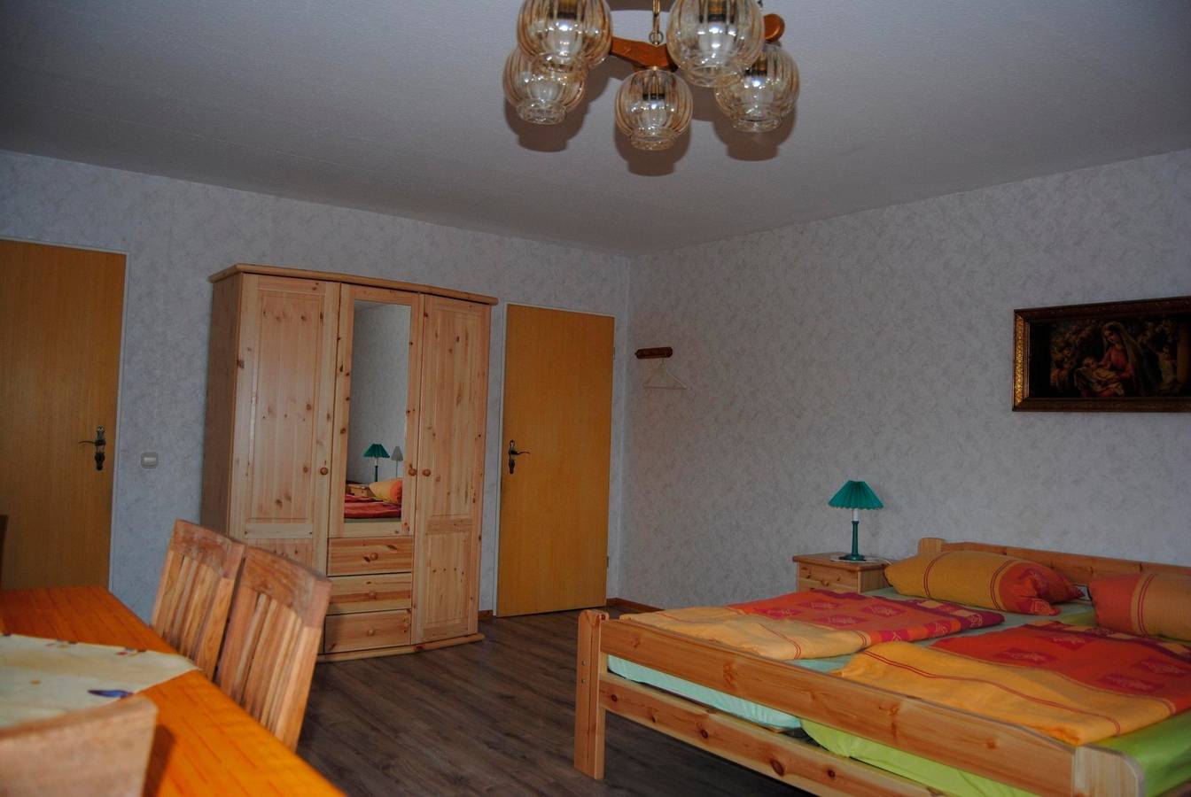 Ganze Ferienwohnung, Alte Schule App.2 in Windeby, Rendsburg-Eckernförde