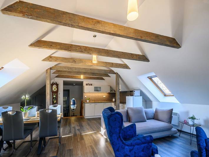Villa nahe Prkenny Dul mit Sauna in Bernartice, Region Trautenau