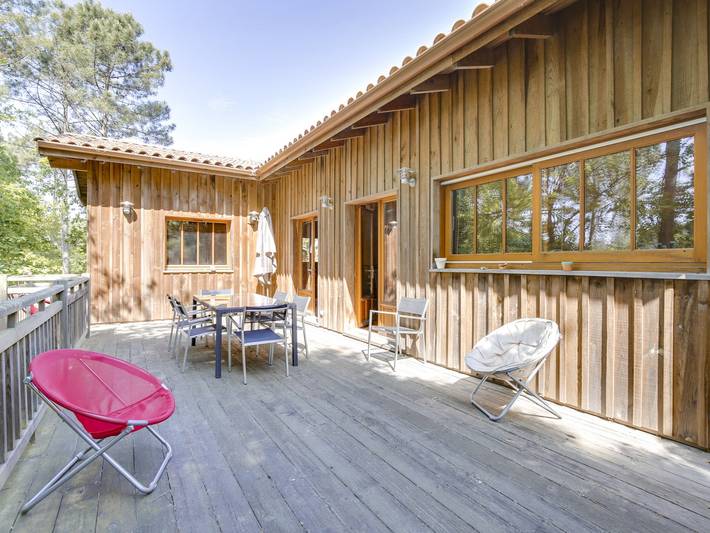 Chalet pour 6 personnes, avec jardin et terrasse dans les Landes