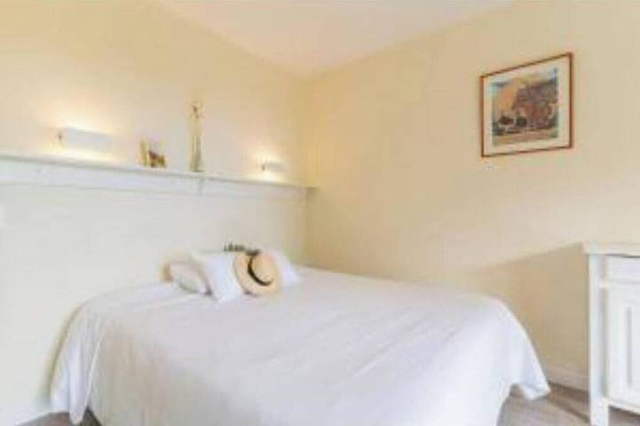 Gîte pour 2 personnes, avec piscine dans Thermes de Gréoux les Bains - 3