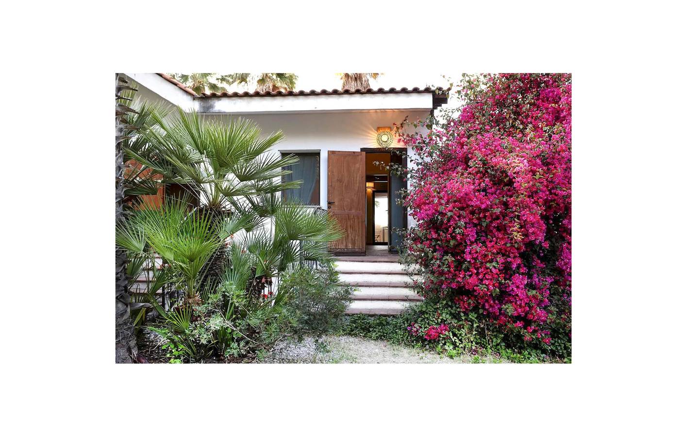 Apartamento vacacional entero, Apartamento con vistas al mar, aire acondicionado, TV por cable, aparcamiento, jardín, cocina in Briatico, Provincia de Vibo Valentia