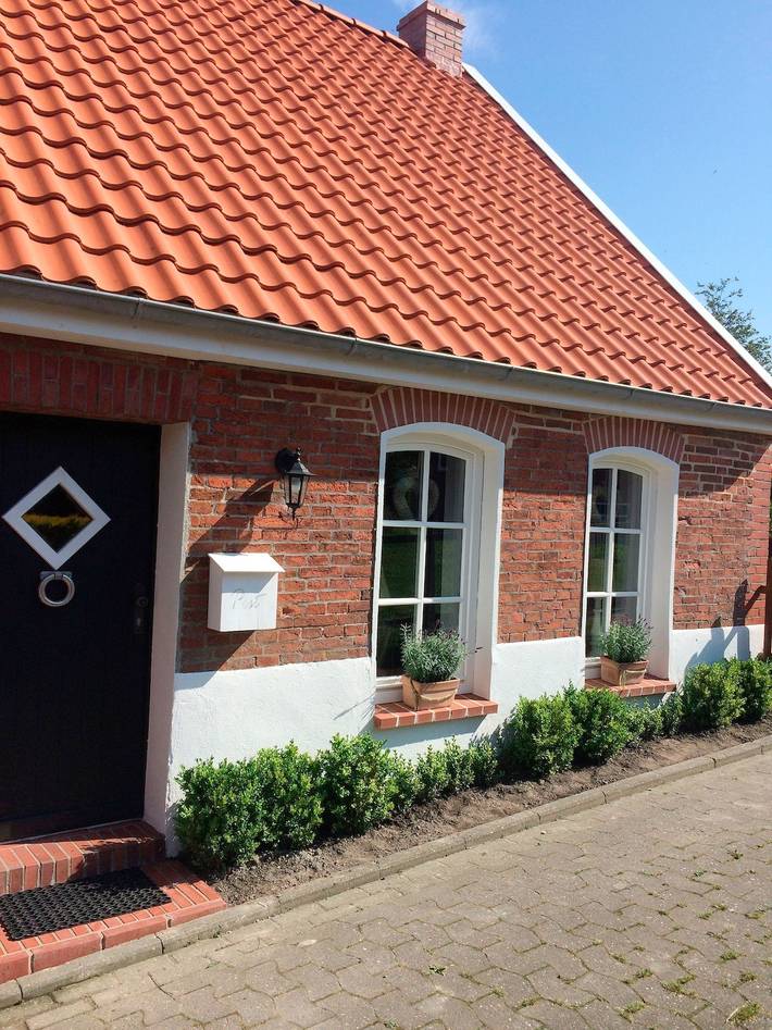 Ferienhaus für 4 Personen, mit Terrasse und Garten in Pilsum