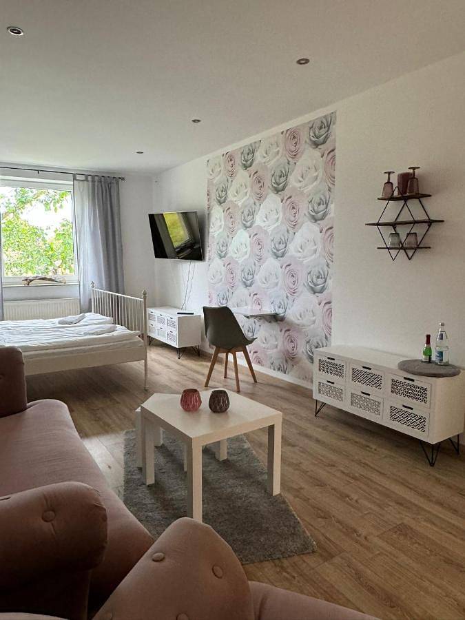 Ferienwohnung für 2 Personen, mit Garten und Terrasse, mit Haustier in Sehlen - 2