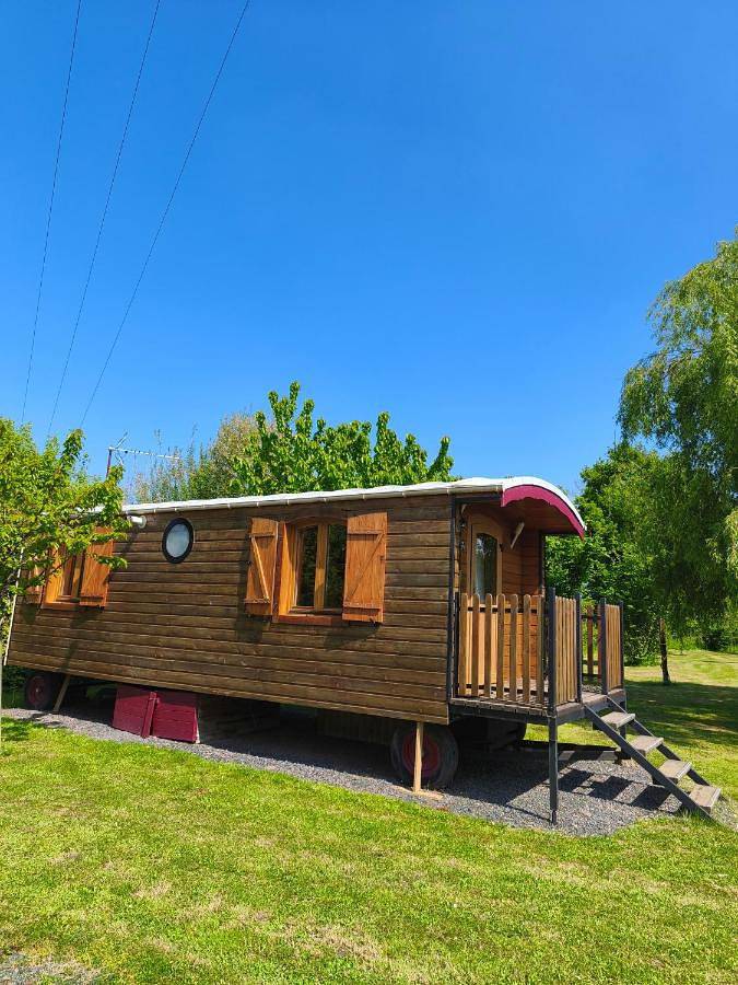Gîte La Pâquerie - Roulotte "L'Échappée Bohème" in Val d’Erdre-Auxence, Vallée de la Loire