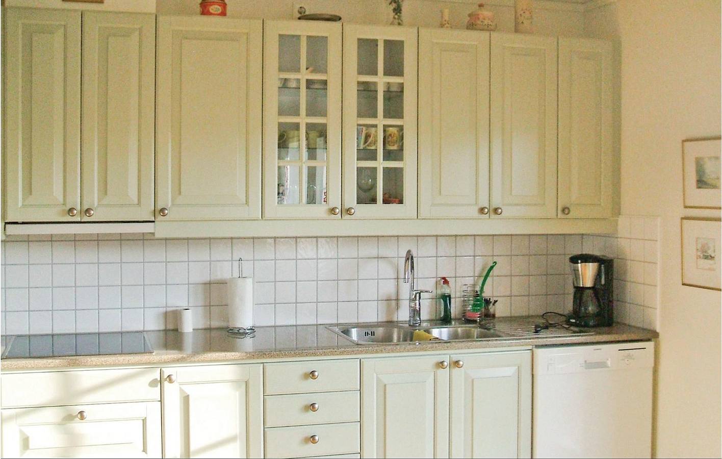 Hus för 6 Personer med trädgård in Svenska Östersjön