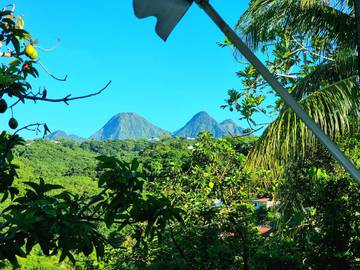Gîte pour 4 personnes, avec terrasse dans Fort-de-France