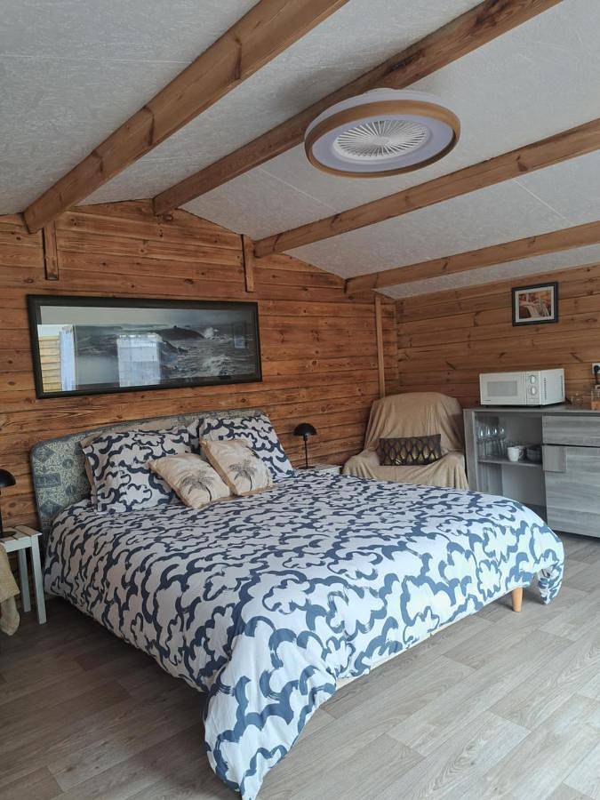Location de vacances pour 3 personnes, avec jardin à Saint-Lormel - 2