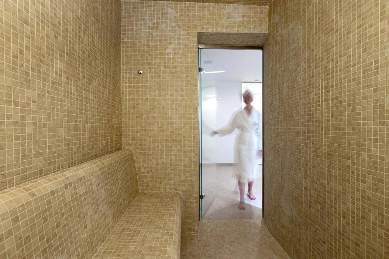 Hôtel pour 10 personnes avec sauna in Can Pastilla, Palma de Majorque