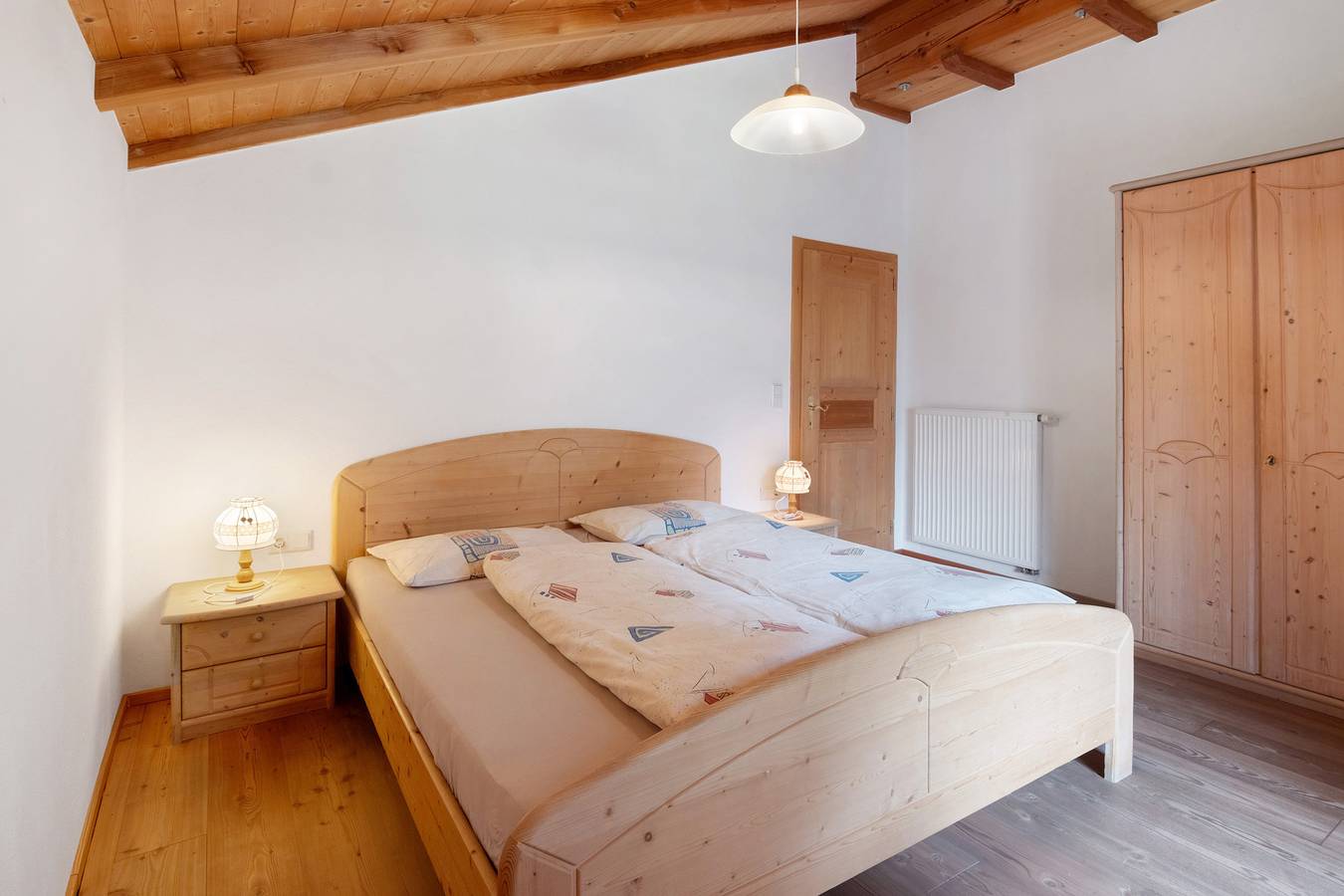 Ganze Wohnung, Ferienwohnung 'Ausser Brugghof Birgit' mit Bergblick, Gemeinschaftsgarten und Wlan in Katharinaberg, Schnals