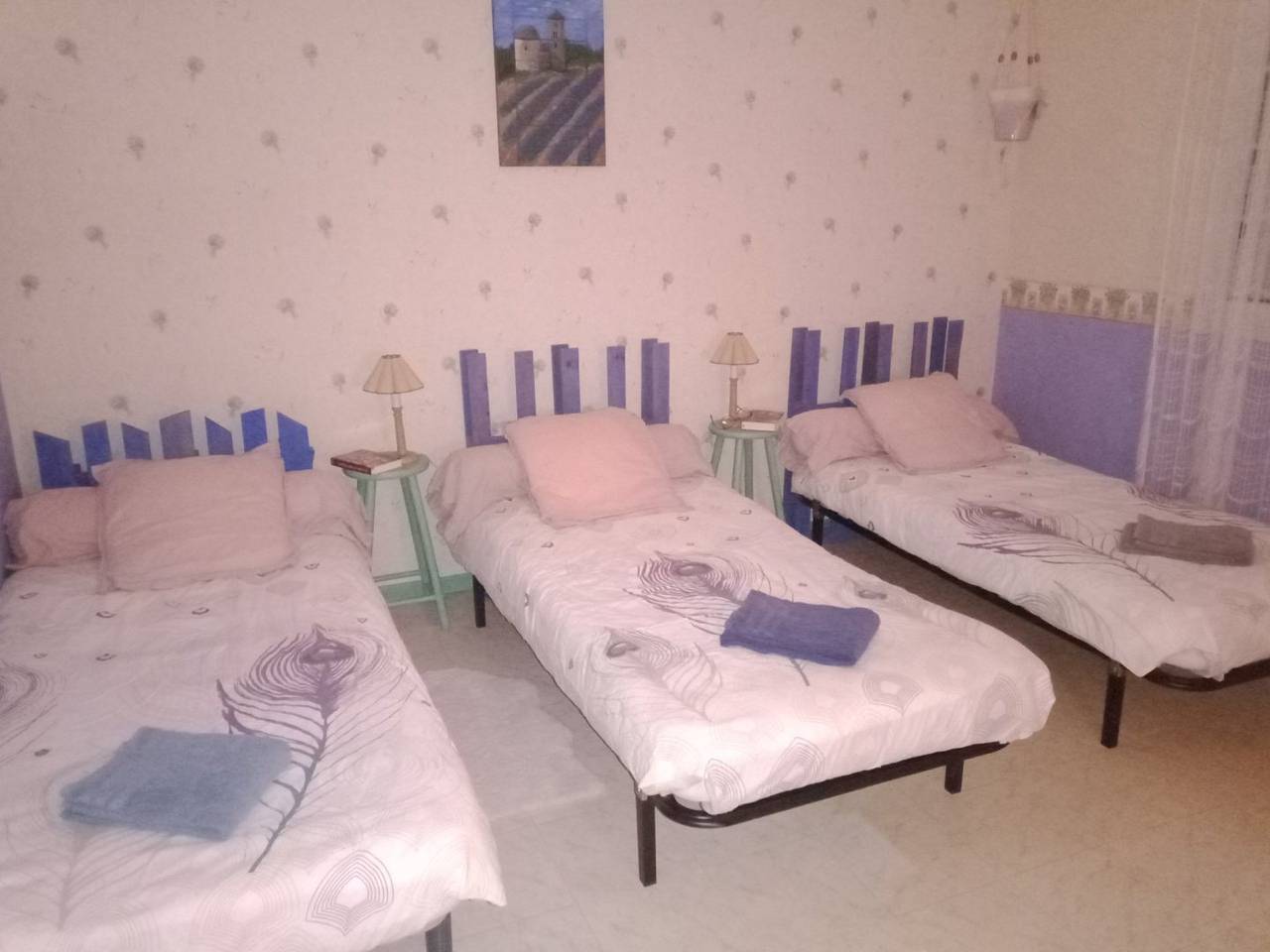 Aux Chambres Jolivet - Chambre Lavandes in Tours, Région de Tours