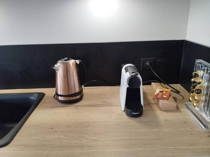 Gîte pour 2 personnes, avec terrasse et vue dans Golf de Valcros - 2