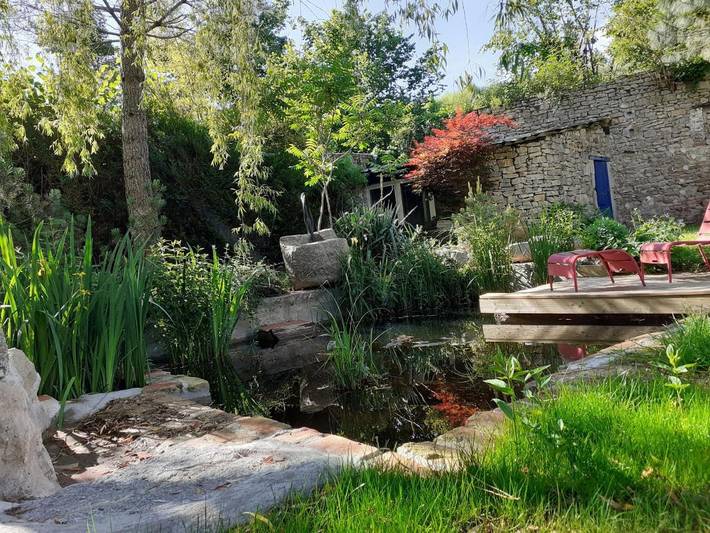 Location de vacances pour 6 personnes, avec piscine et jardin à Montluçon - 2