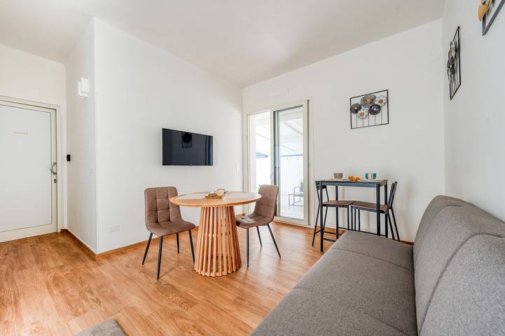 Hel lejlighed, Room 'San Giorgio Rooms 1' with Shared Terrace, Wi-Fi and Air Conditioning in Cavallino i Apulia, Lecce-provinsen