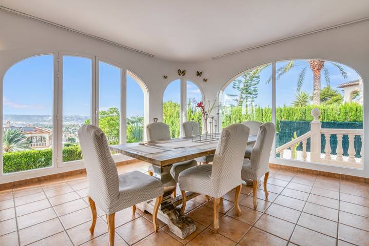 Villa 'Pinosol Con Vista Al Mar' mit Meerblick, WLAN und Klimaanlage in Jávea, Costa Blanca