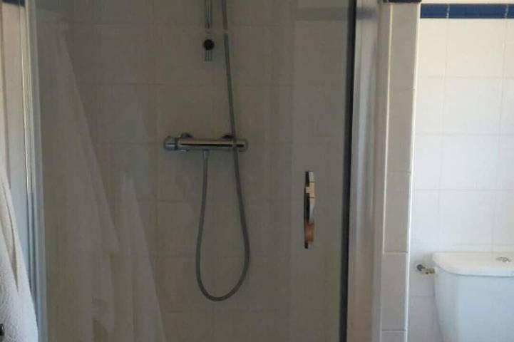 Gîte pour 5 personnes, avec jardin et piscine à Salon-de-Provence - 2