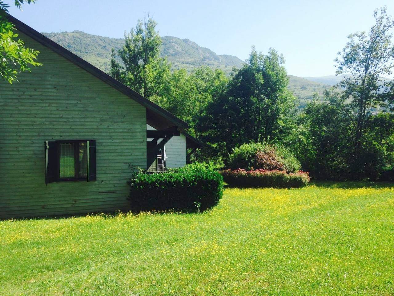 Camping Le Castella in Luzenac, Pyrénées