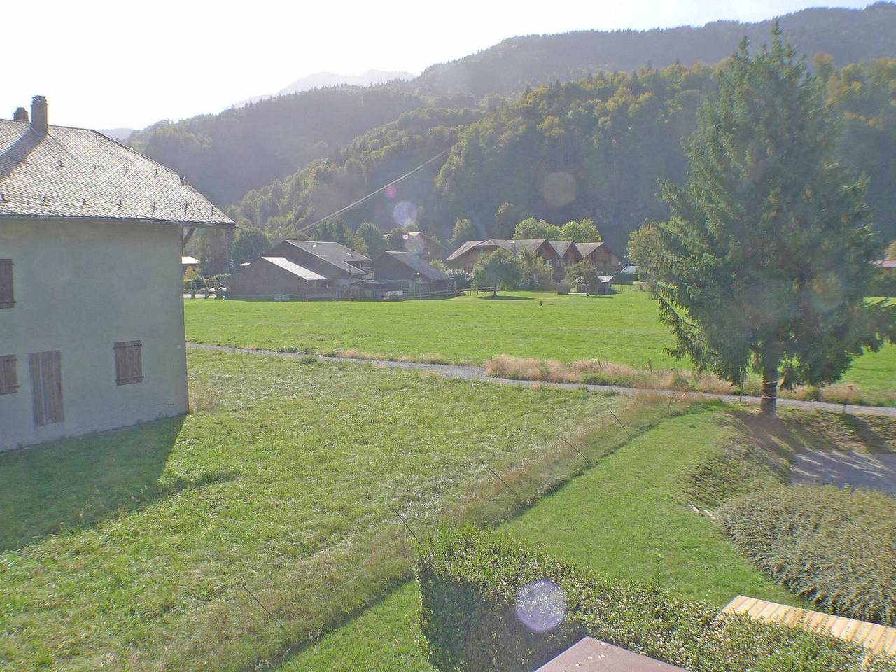 Appartement entier, Charmant T3 calme à 500m du centre de Samoëns avec parking in Samoëns, Région de Bonneville