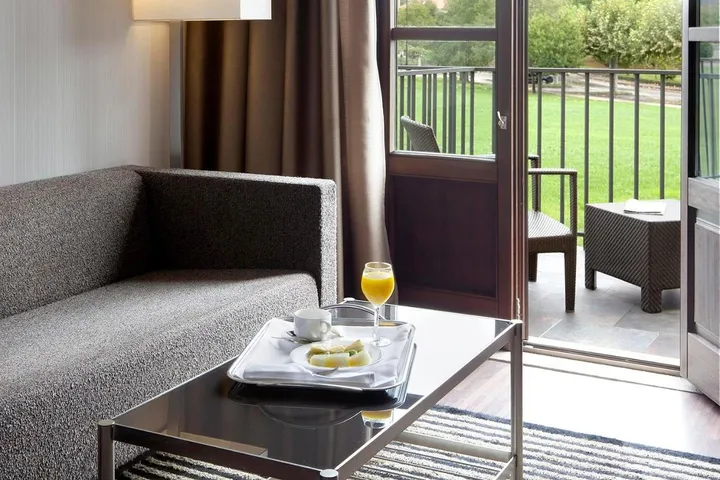 Hotel para 2 personas, con vistas además de sauna y jardín - 1